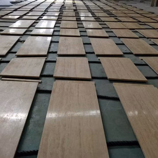 Carreaux de travertin beige aiguisés à prix d'usine pour revêtement mural et carrelage de sol